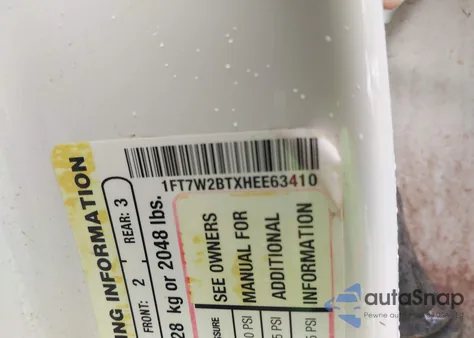 2017 Ford F-250 Lariat z USA, uszkodzony, nr VIN 1FT7W2BTXHEE63410